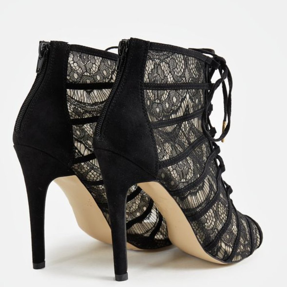 Brand new size 7 JustFab Anna Lou Bootie